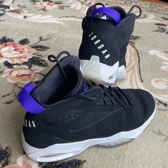 Jordan sneakers boys/ girls